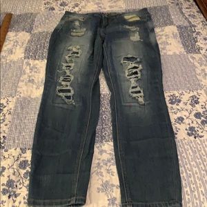 Vanilla Star Mid Rise Skinny Jeans Size 13 Blast